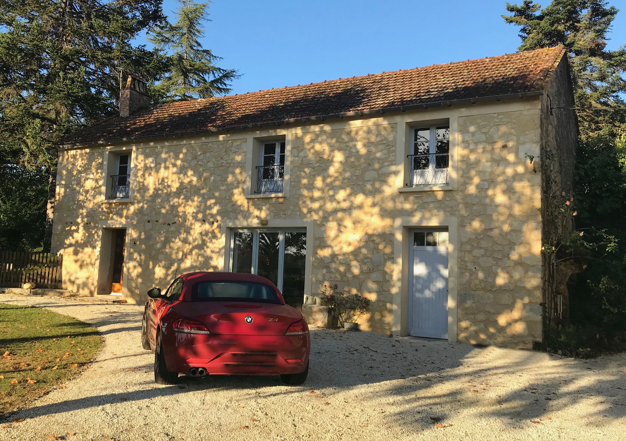 Retreat au Numéro Huit beautiful holiday Gite Lanquais Dordogne